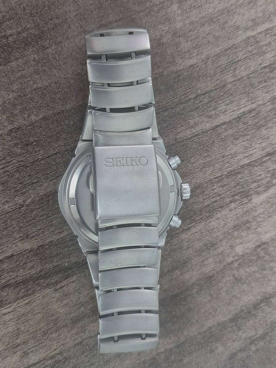 Men's Seiko Titanium Chronograph Watch - 7T62 0AG0