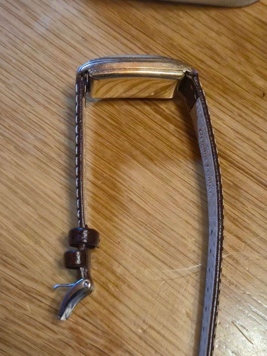 VINTAGE CYMA TANK MANUAL WIND WATCH