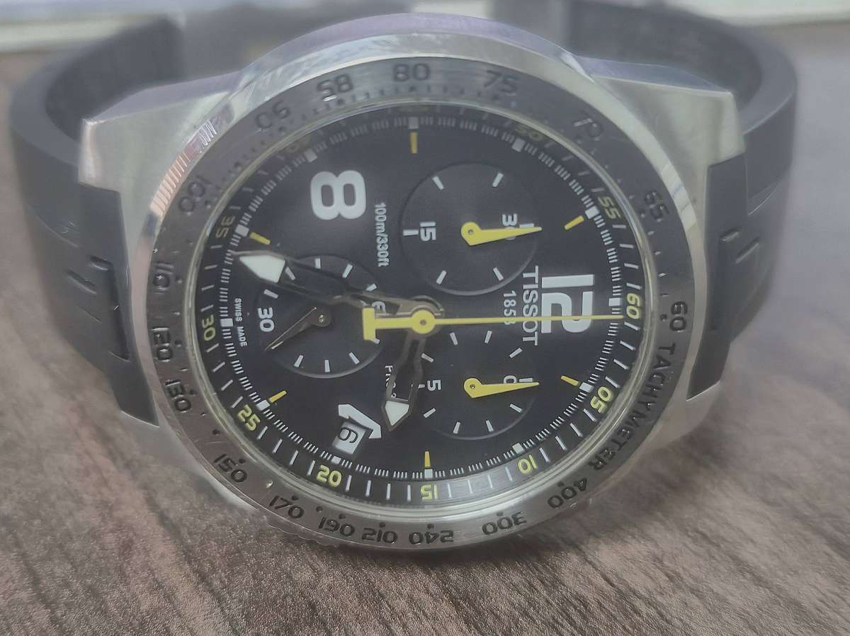 TISSOT PRS 330 CHRONOGRAPH WATCH