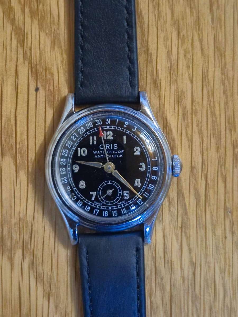 VINTAGE ORIS POINTER DATE WATCH - BLACK DIAL