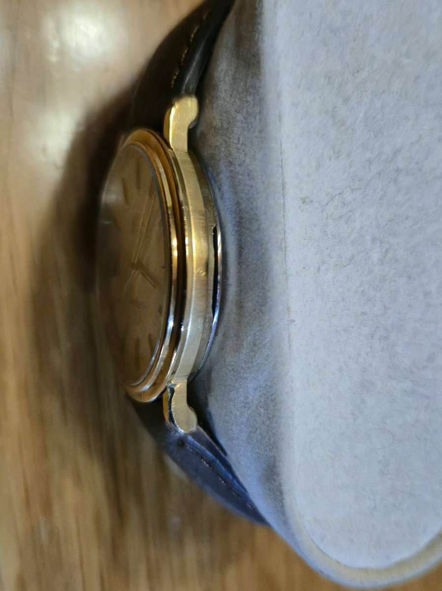 Omega Constellation Chronometer Quartz Date 198.0126 - Rare Dial