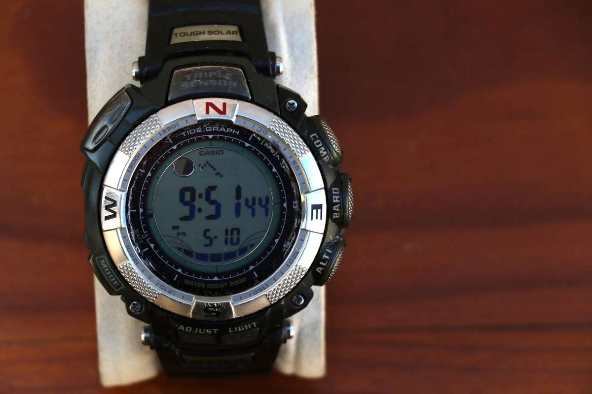 CASIO TRIPLE SENSOR TOUGH SOLAR WATCH - PRG 130