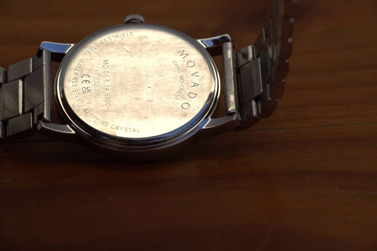 MOVADO MUSEUM CLASSIC MENS WATCH 2100014