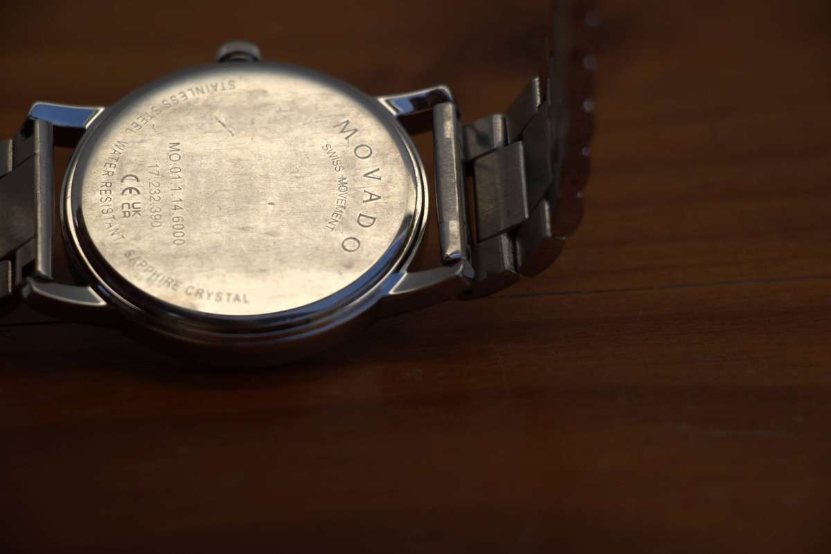 MOVADO MUSEUM CLASSIC MENS WATCH 2100014