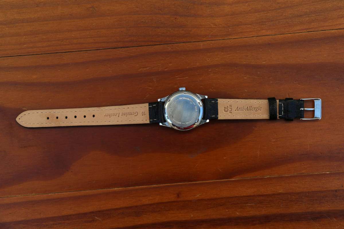 VINTAGE ORIS POINTER DATE WATCH