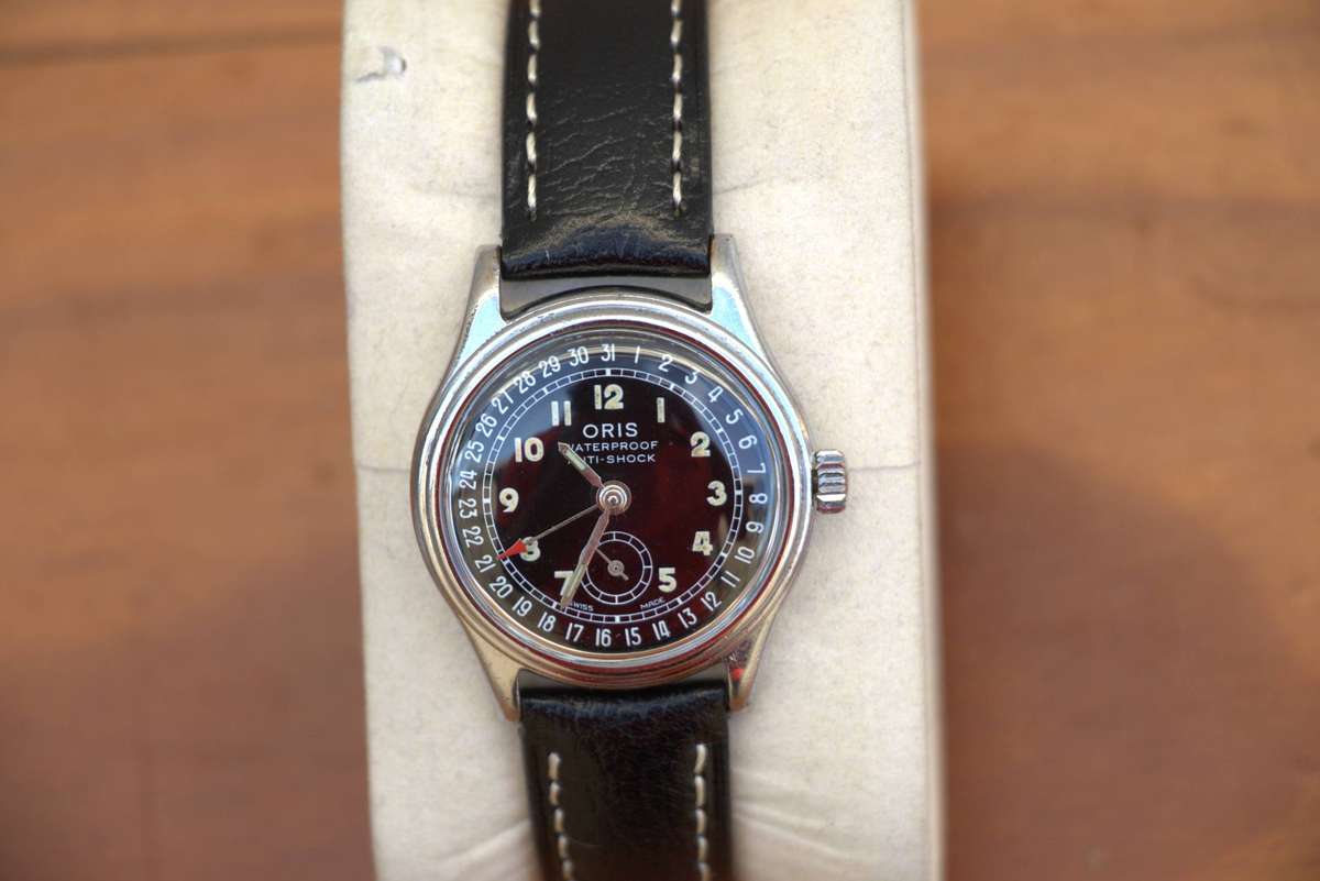 VINTAGE ORIS POINTER DATE WATCH