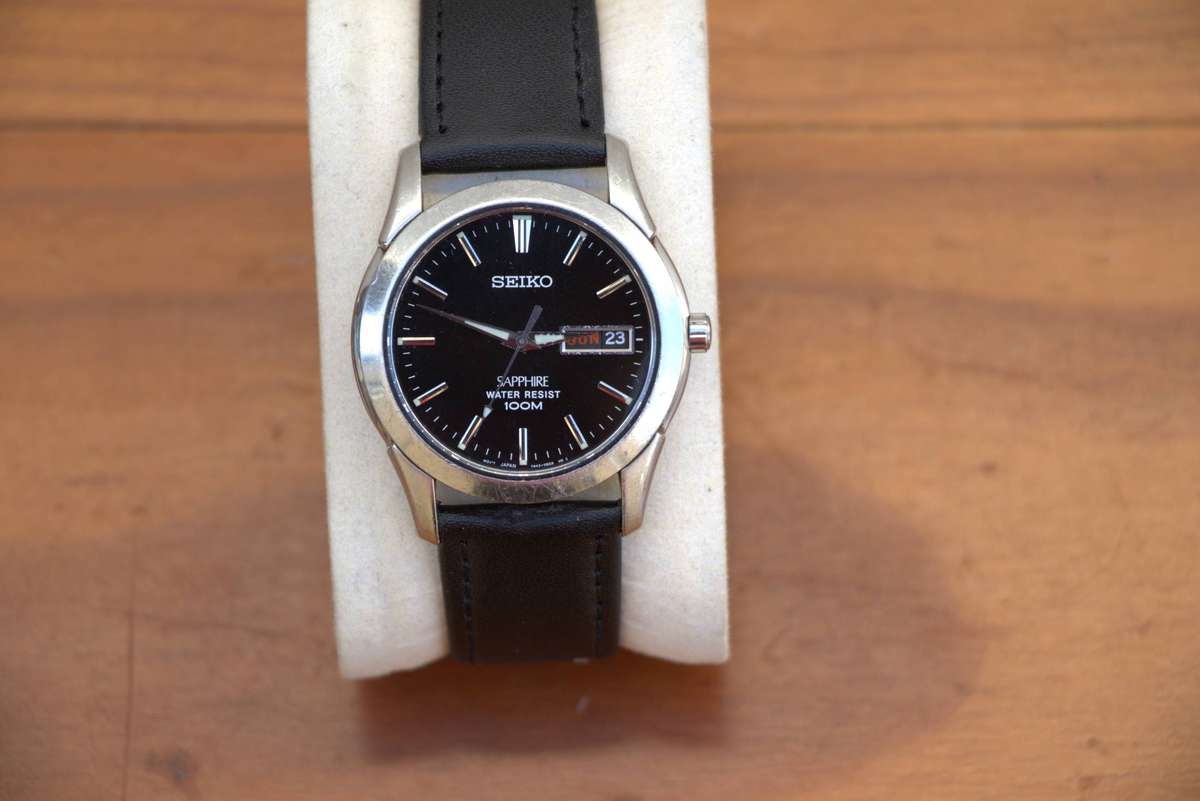 SEIKO SAPPHIRE MENS WATCH - 7N43 0AR0 (BLACK DIAL)
