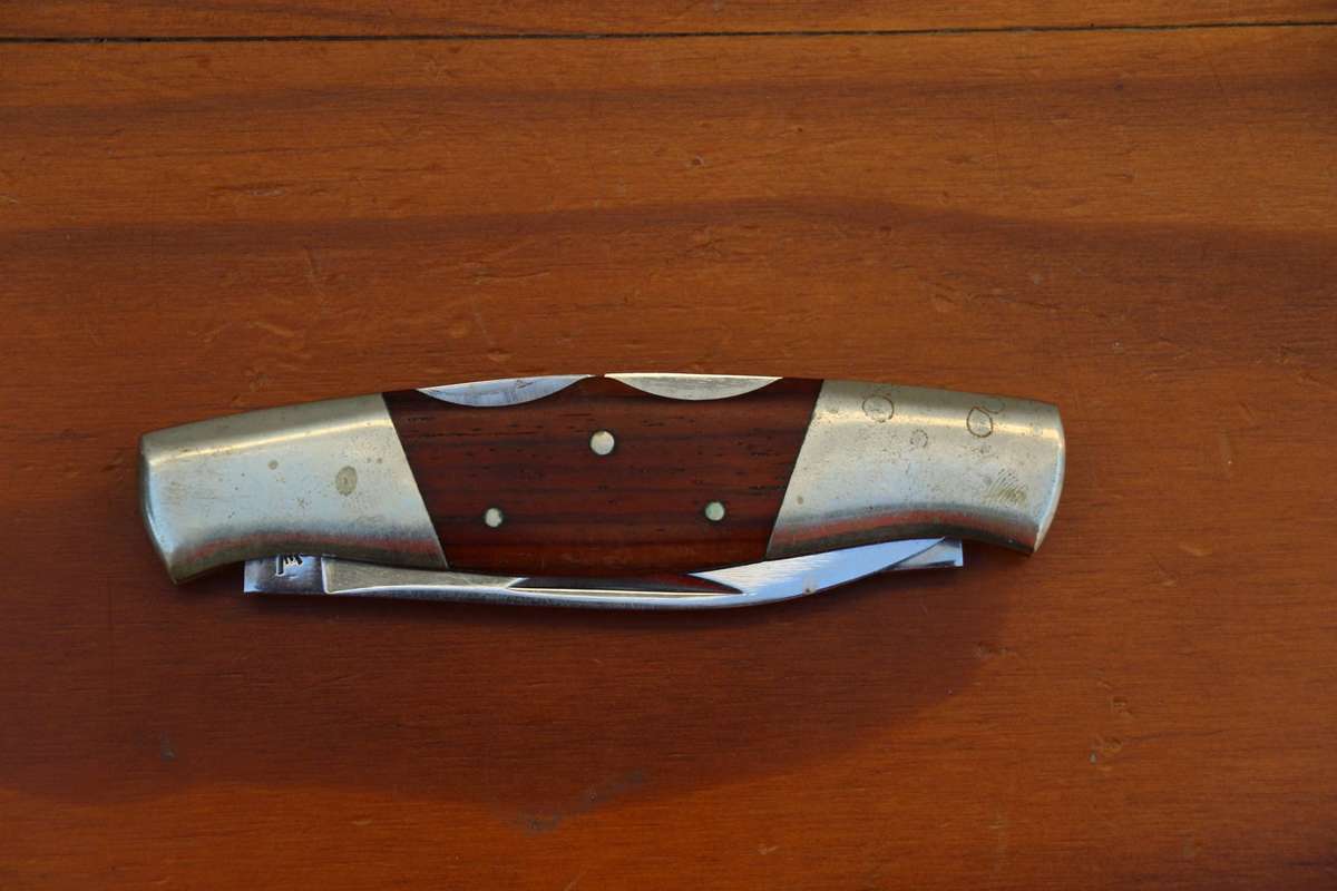 C SCHLIEPER TWIN BLADE KNIFE