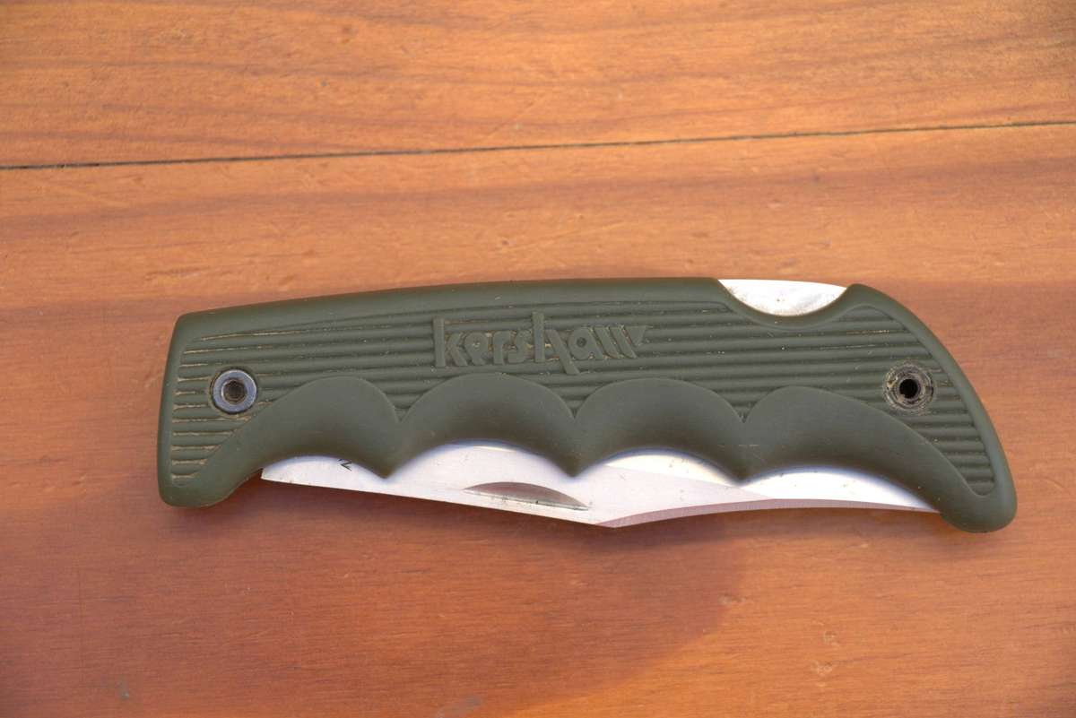VINTAGE KERSHAW BLACK HORSE FOLDING KNIFE - 1060 JAPAN