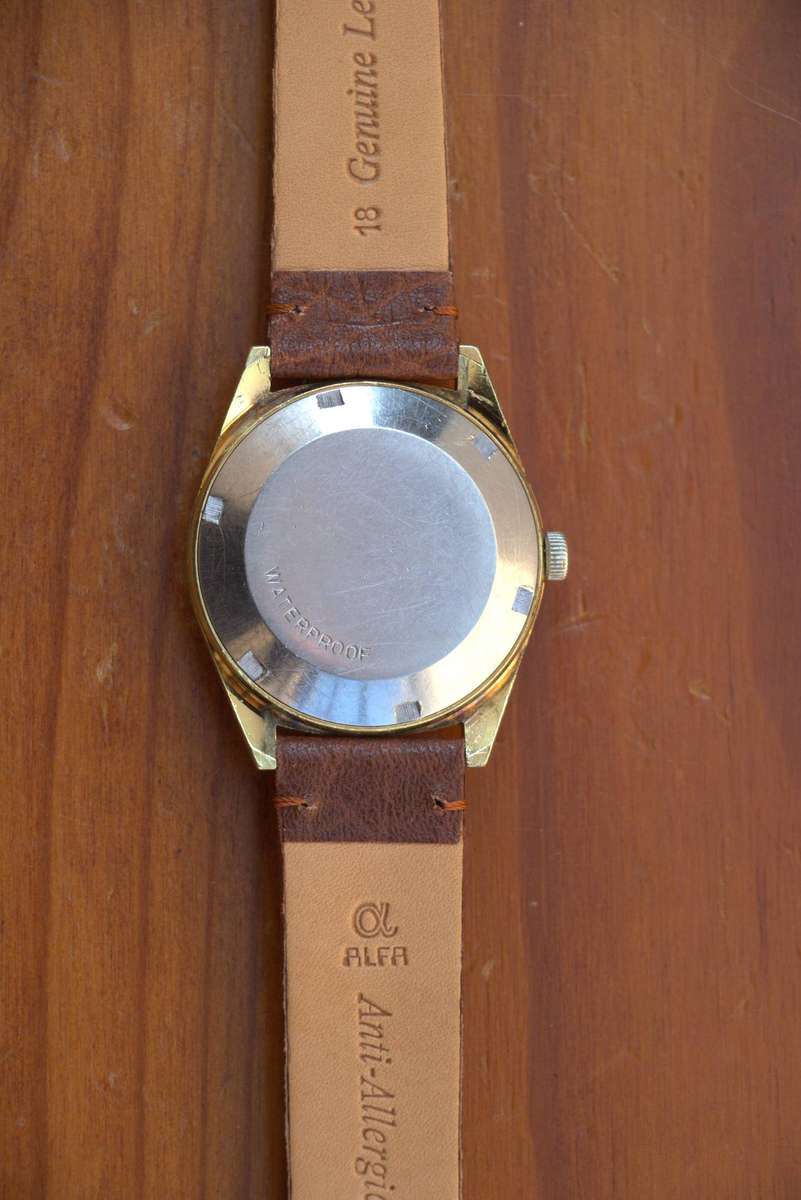 VINTAGE OMEGA AUTOMATIC GENEVE WATCH - REF. 166.041 (CAL 565)