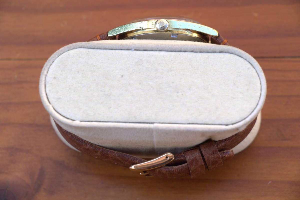VINTAGE OMEGA AUTOMATIC GENEVE WATCH - REF. 166.041 (CAL 565)