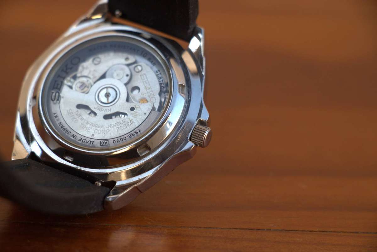 SEIKO 5 SPORTS AUTOMATIC WATCH - REF. 7S36-00Y0