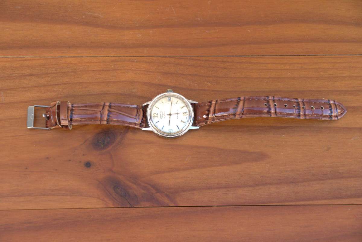 ROTARY AVENGER MECHANICAL MANUAL WIND WATCH - SWISS MADE