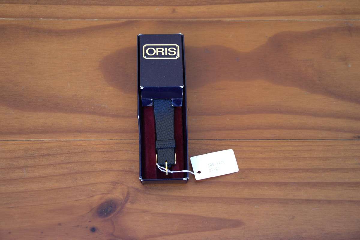 VINTAGE ORIS VERSAILLES GENTS WATCH - STORE DISPLAY / DEMO