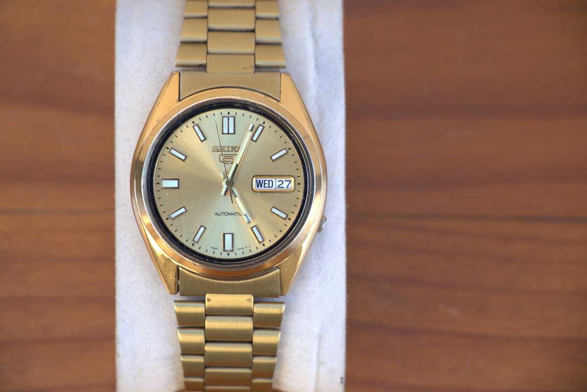 SEIKO 5 AUTOMATIC WATCH - REF. 7S26-0550