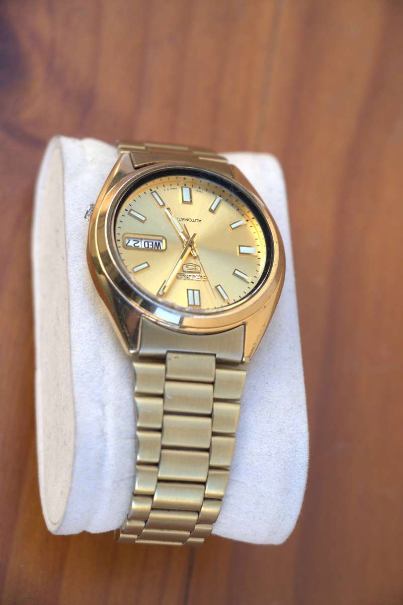 SEIKO 5 AUTOMATIC WATCH - REF. 7S26-0550