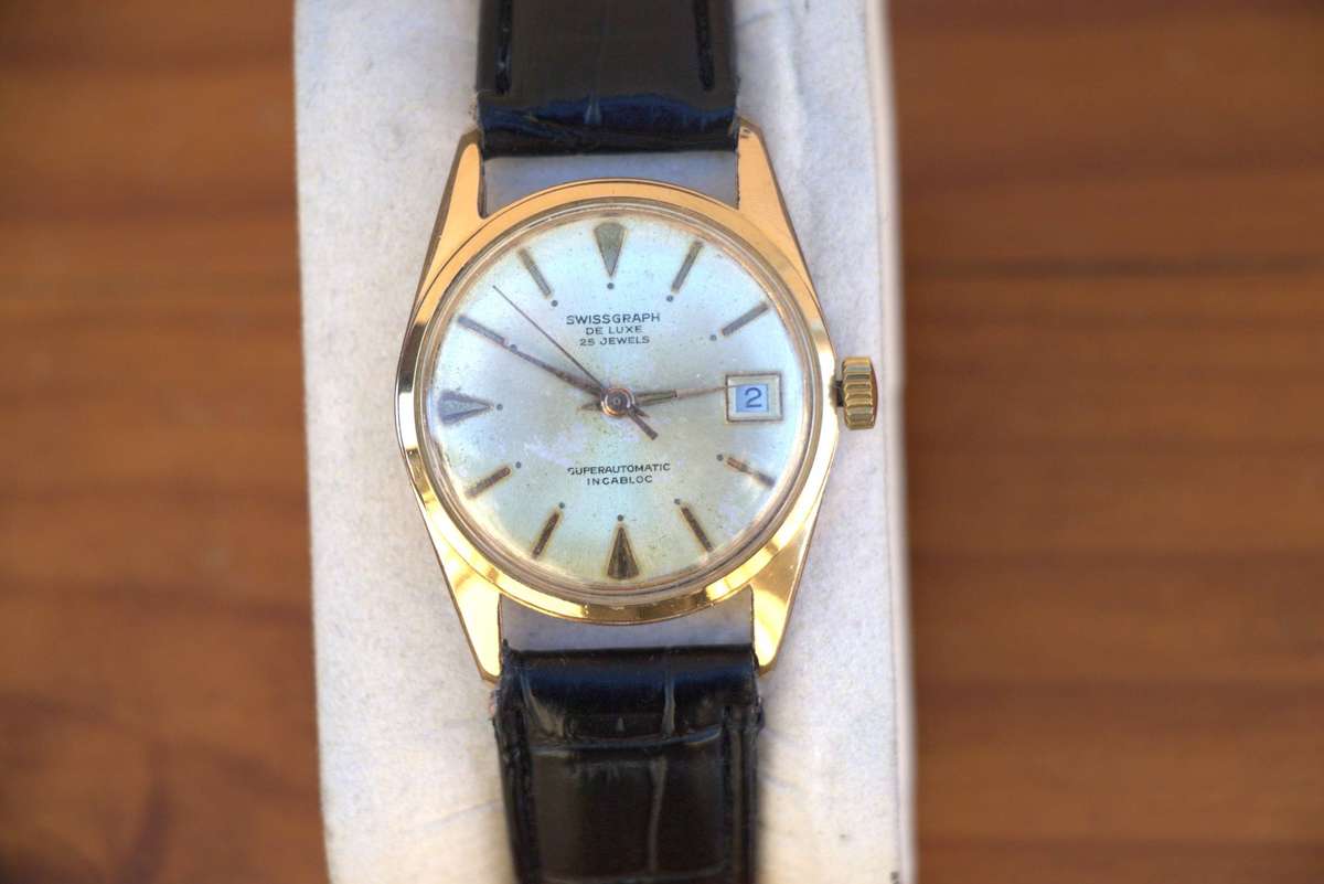 VINTAGE SWISSGRAPH DE LUXE SUPERAUTOMATIC WATCH