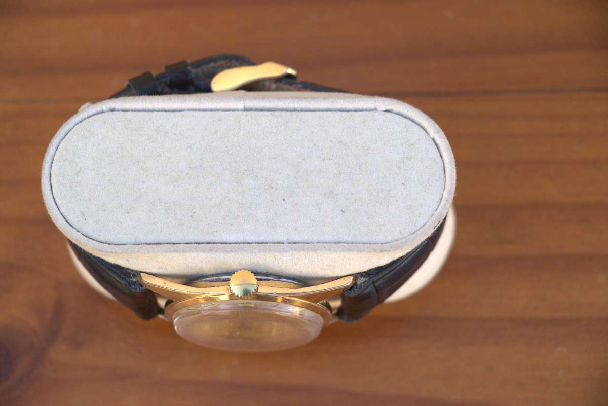 VINTAGE SWISSGRAPH DE LUXE SUPERAUTOMATIC WATCH