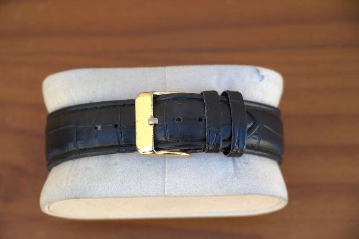 VINTAGE SWISSGRAPH DE LUXE SUPERAUTOMATIC WATCH