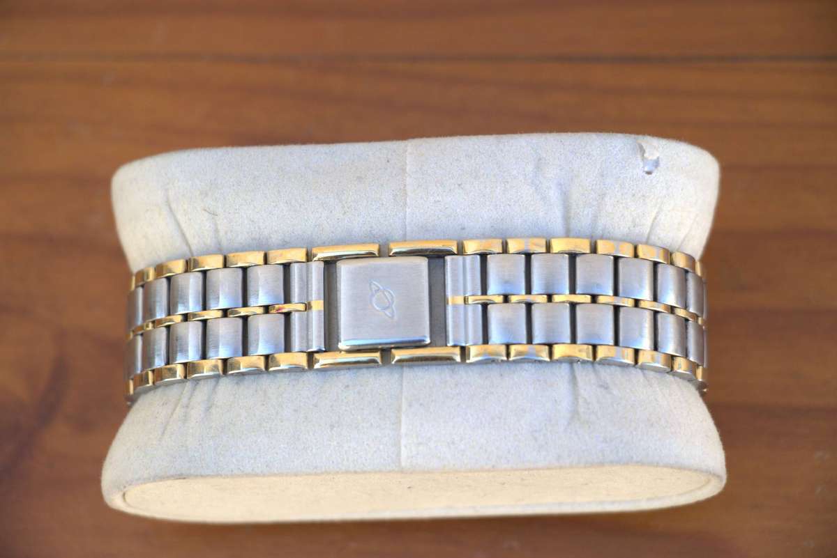 RARE VINTAGE ENICAR SWISS MADE WATCH - REF. 955.390