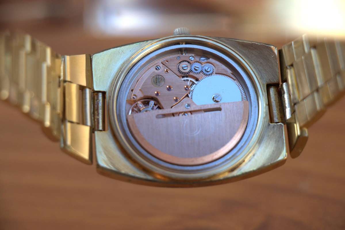 VINTAGE OMEGA GENEVE AUTOMATIC WATCH - REF. 166.0191