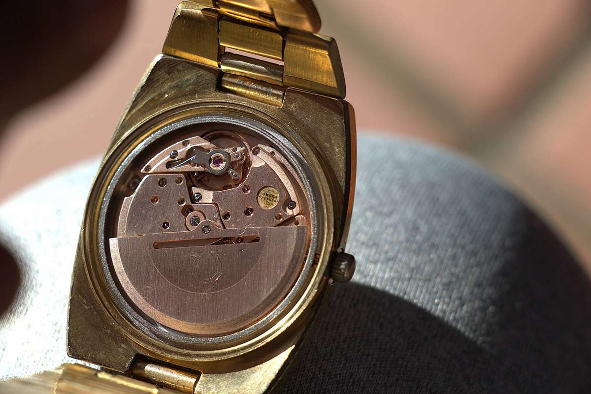 VINTAGE OMEGA GENEVE AUTOMATIC WATCH - REF. 166.0191
