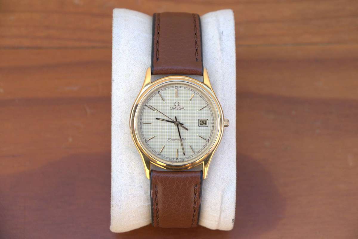 VINTAGE OMEGA SEAMASTER QUARTZ WATCH - REF. 196 0251