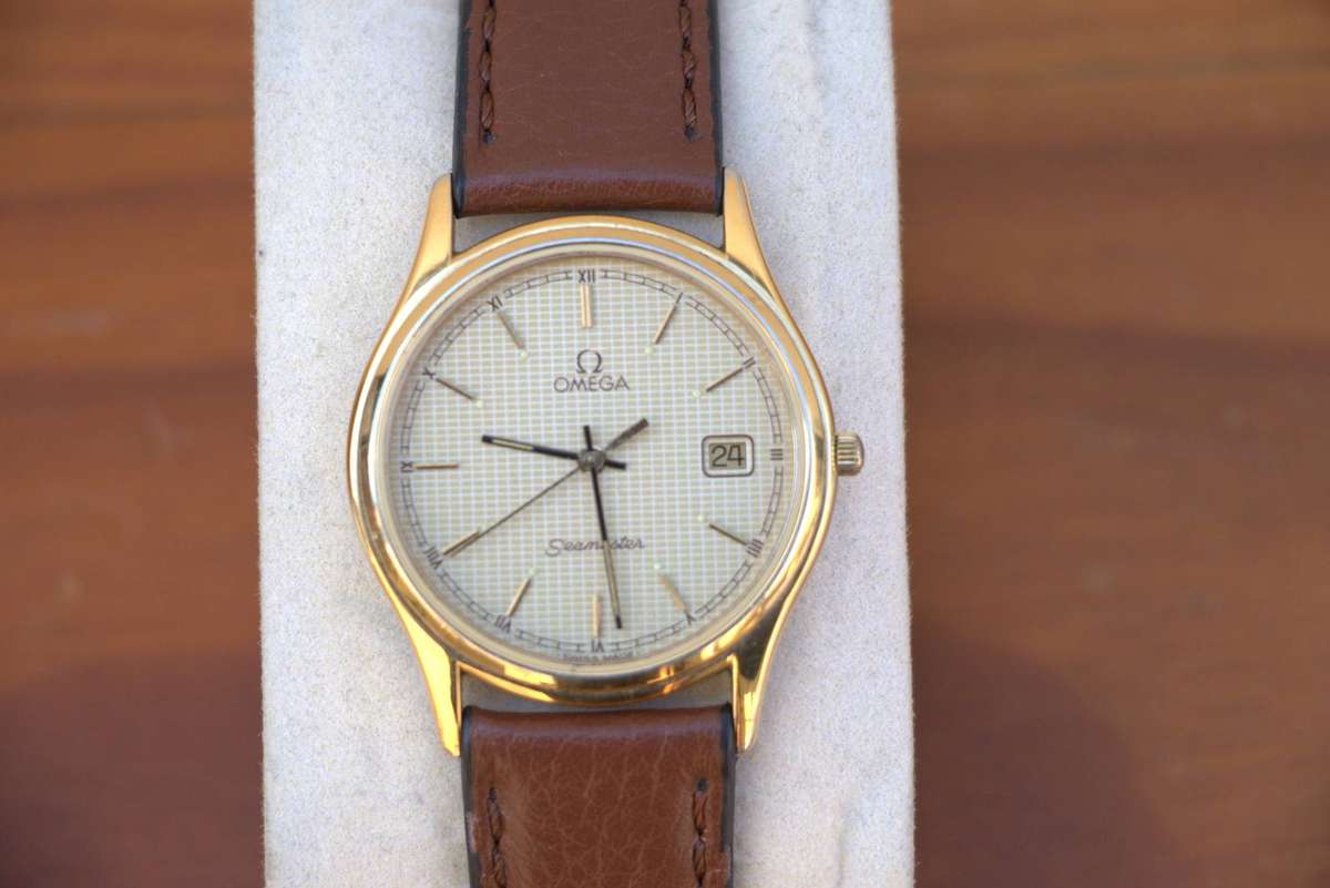 VINTAGE OMEGA SEAMASTER QUARTZ WATCH - REF. 196 0251