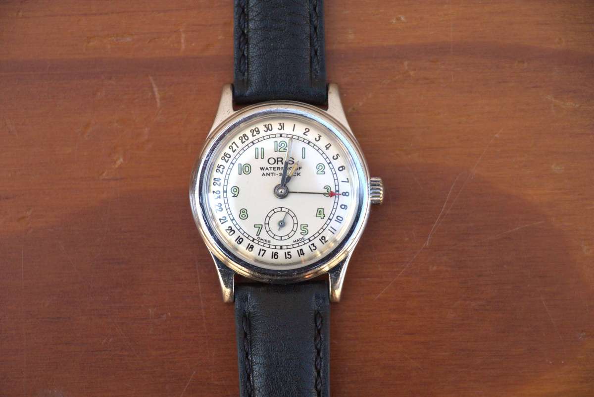 VINTAGE ORIS POINTER DATE WATCH - WHITE DIAL