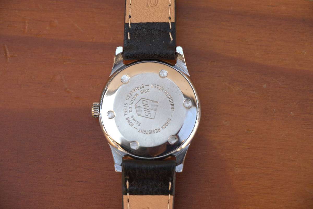 VINTAGE ORIS POINTER DATE WATCH - WHITE DIAL