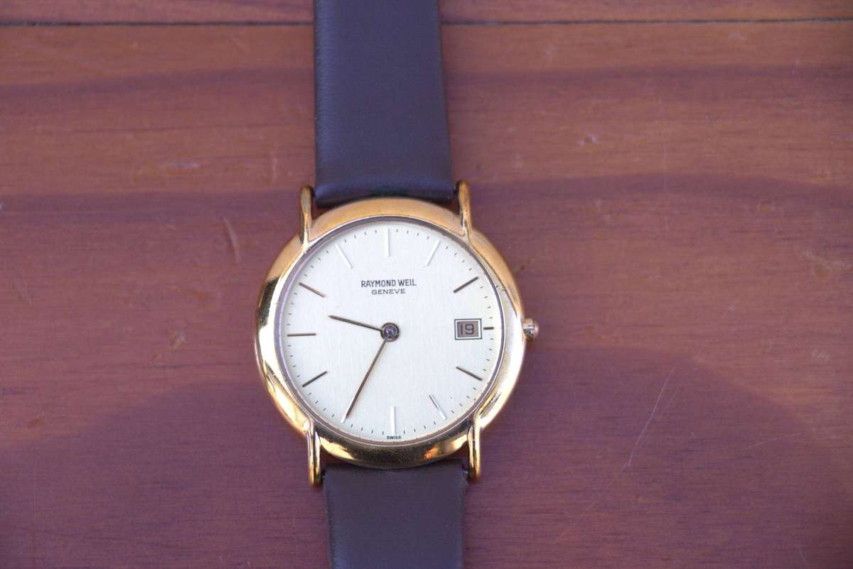 RAYMOND WEIL MENS DRESS WATCH - REF. 9140