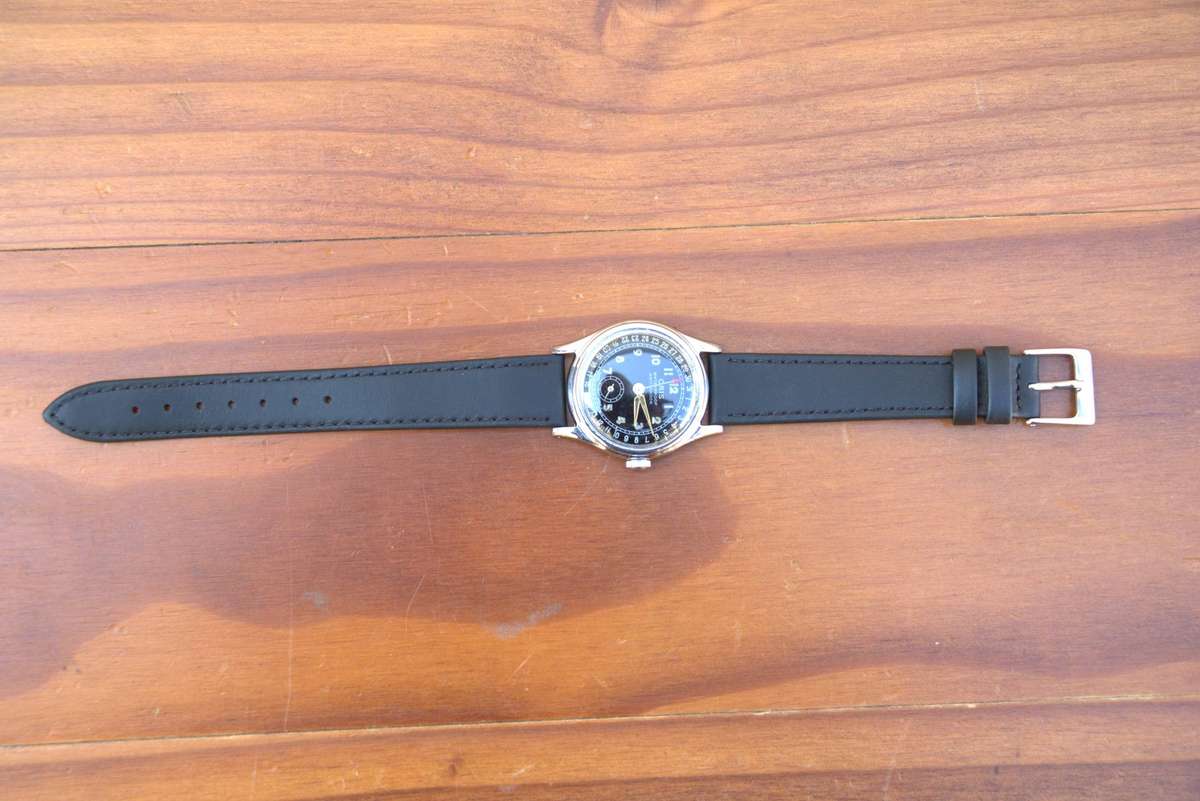 VINTAGE ORIS POINTER DATE WATCH - BLACK DIAL