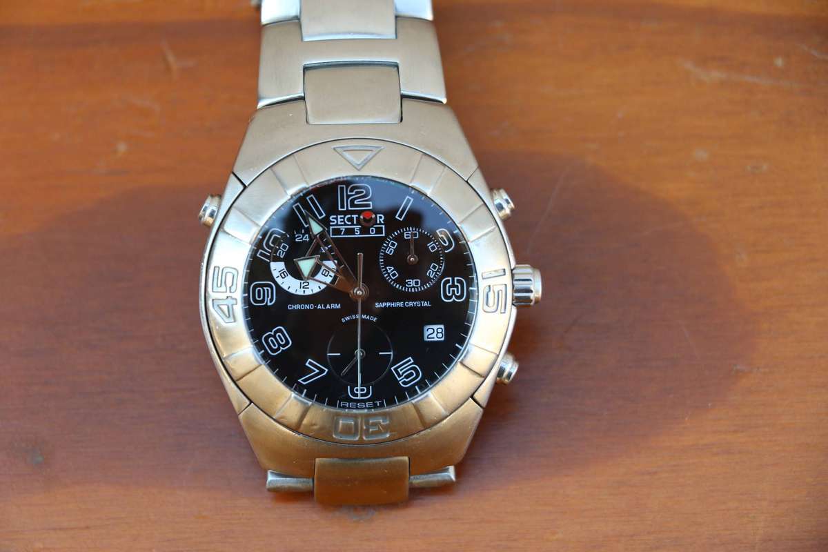 SECTOR 750 CHRONO ALARM SWISS MADE WATCH