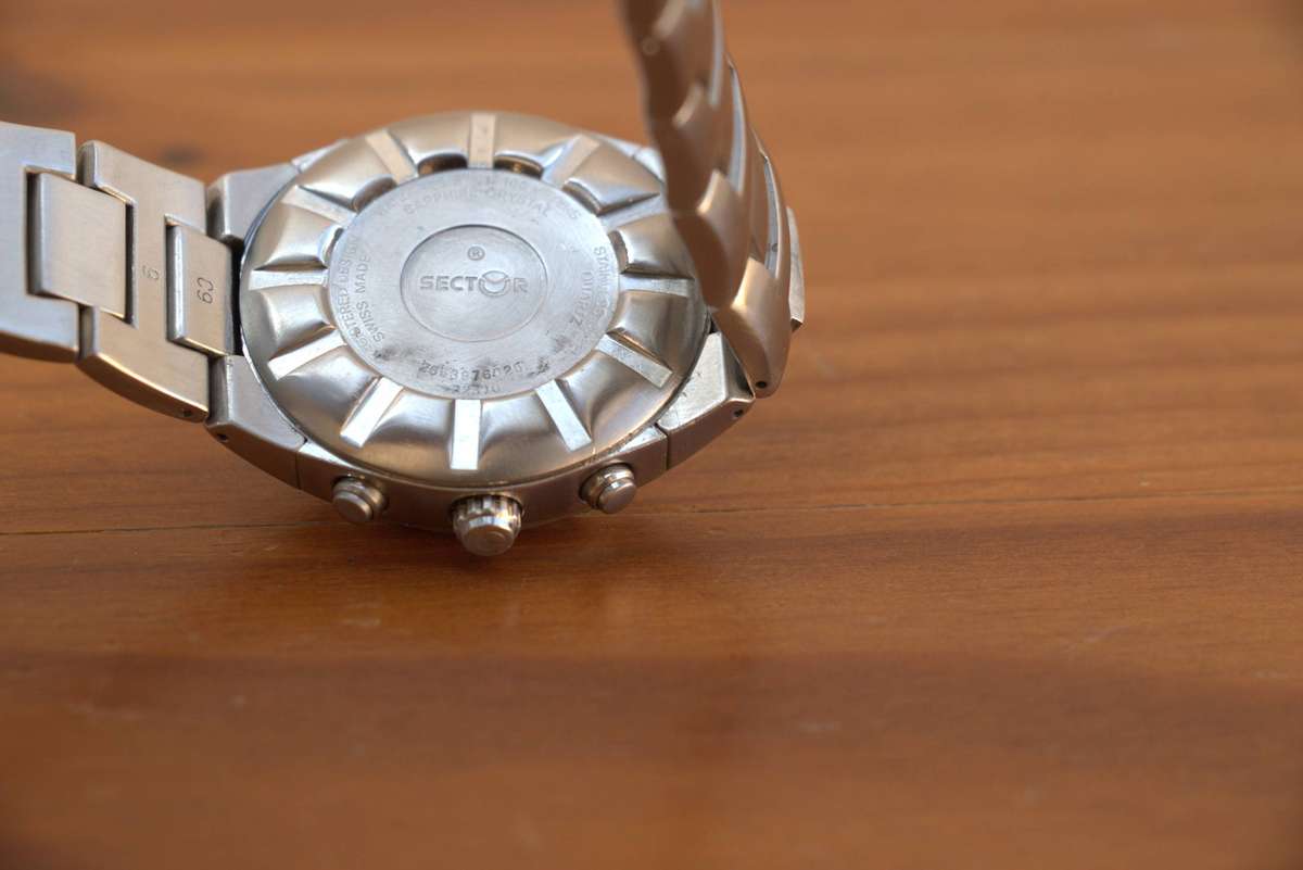 SECTOR 750 CHRONO ALARM SWISS MADE WATCH