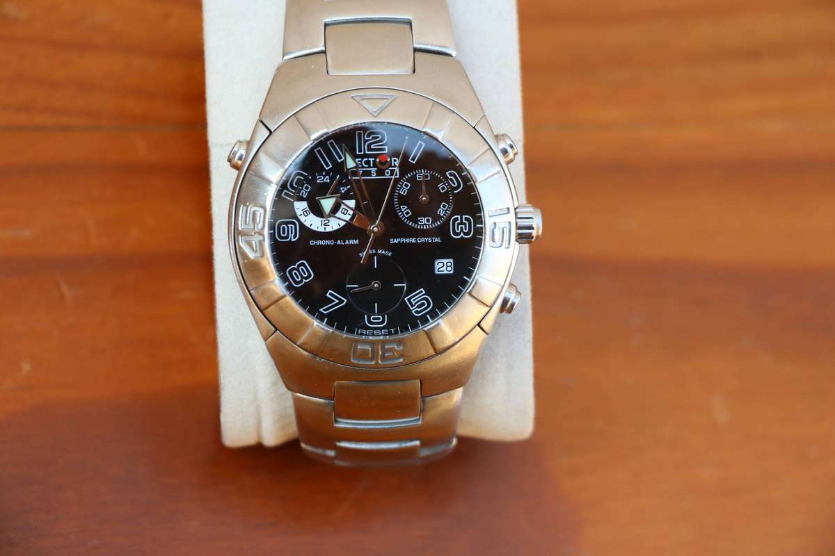 SECTOR 750 CHRONO ALARM SWISS MADE WATCH