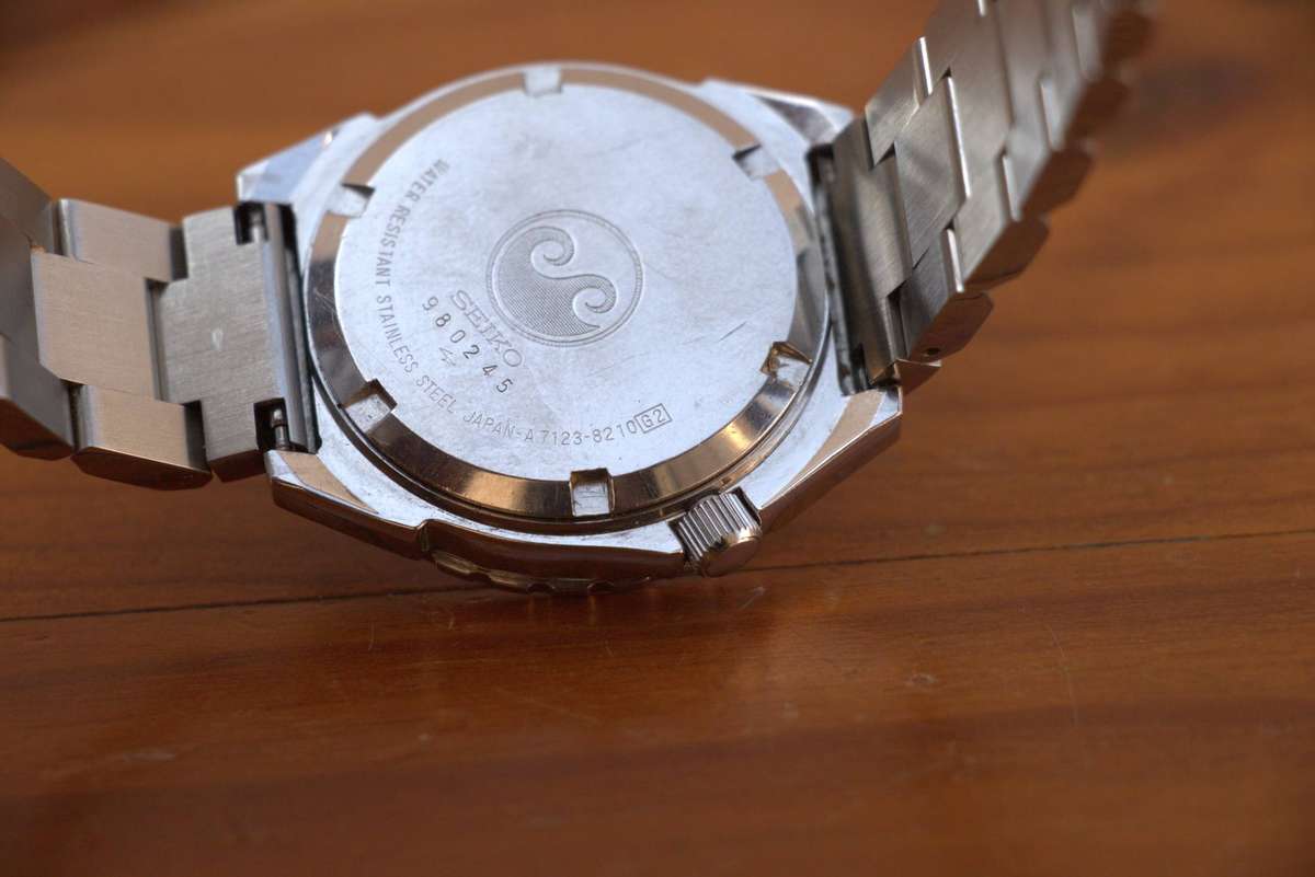 RARE SEIKO SQ VINTAGE WATCH - REF. A7123-8210