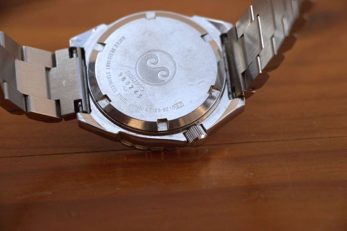 RARE SEIKO SQ VINTAGE WATCH - REF. A7123-8210