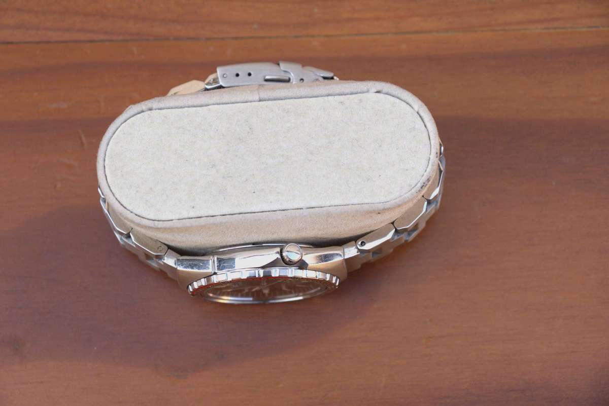 RARE SEIKO SQ VINTAGE WATCH - REF. A7123-8210