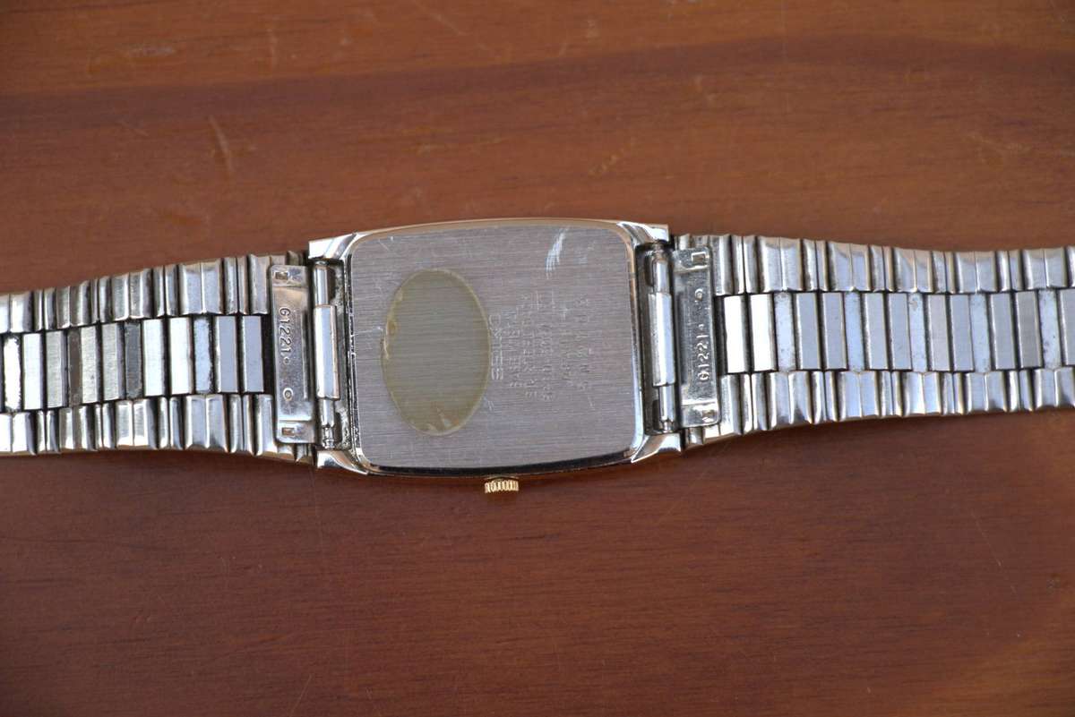 SEIKO TANK WATCH - REF. 5P30-5060