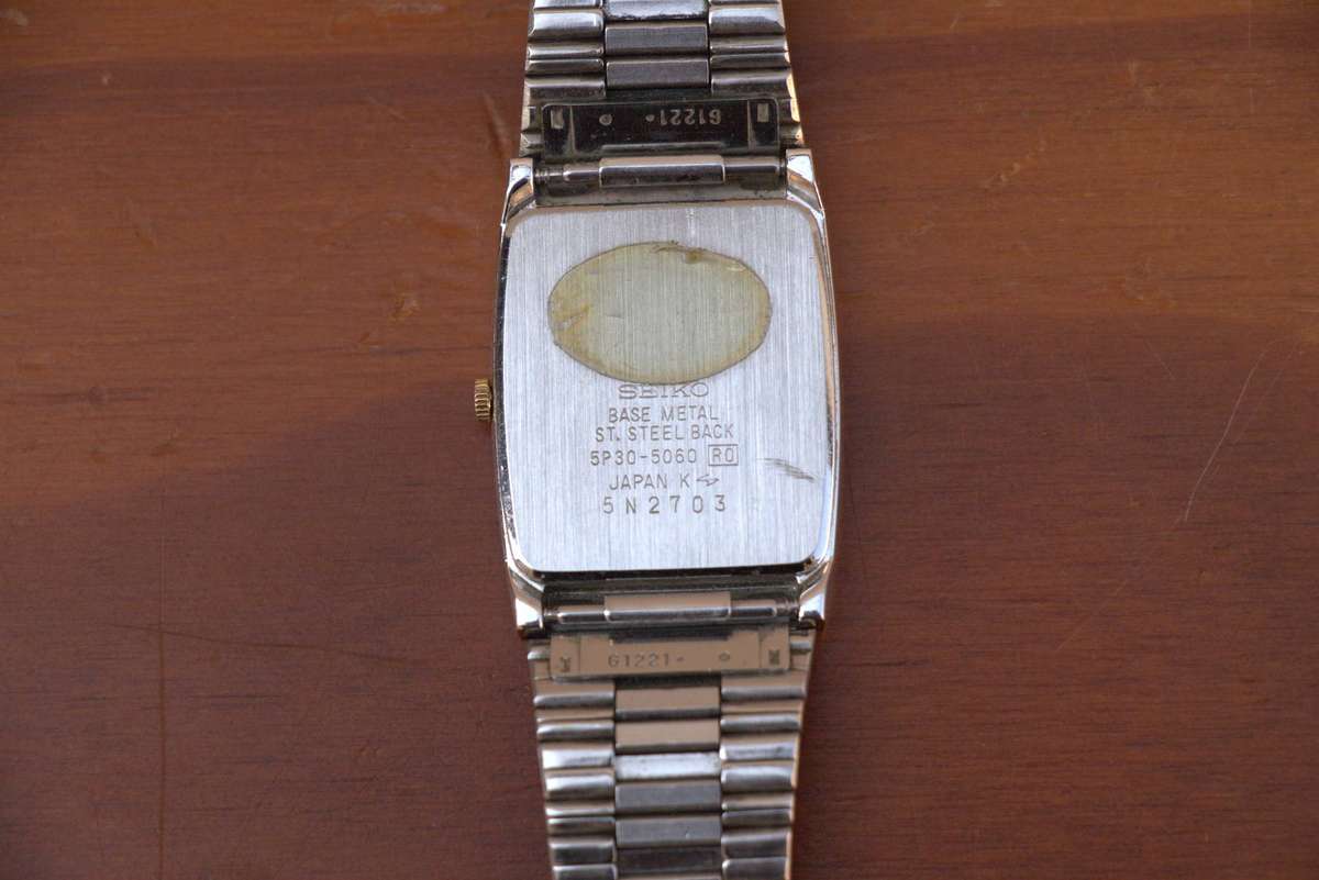 SEIKO TANK WATCH - REF. 5P30-5060