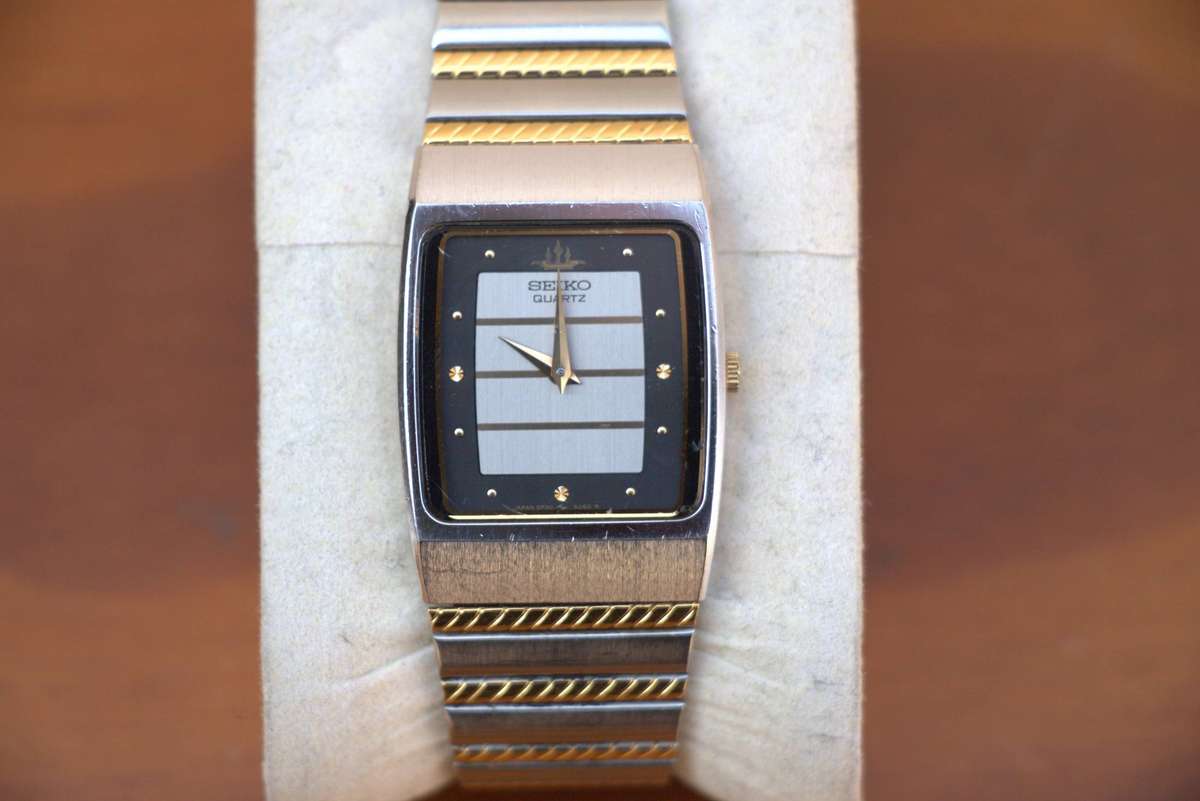 SEIKO TANK WATCH - REF. 5P30-5060
