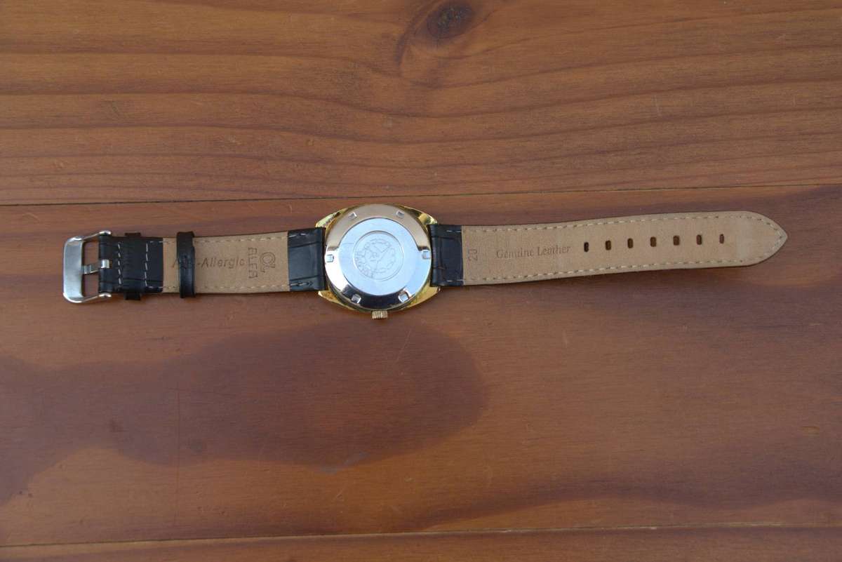 VINTAGE BULOVA AUTOMATIC 23 JEWEL WATCH