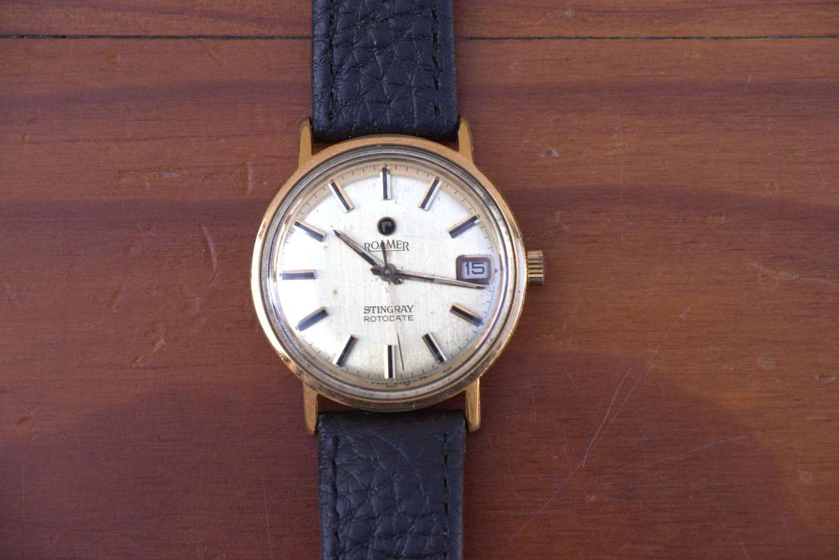 VINTAGE ROAMER STINGRAY ROTODATE WATCH