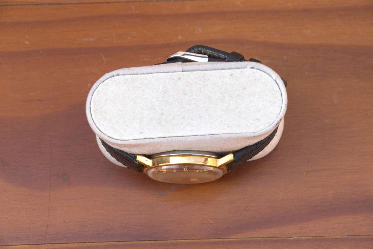 VINTAGE ROAMER STINGRAY ROTODATE WATCH