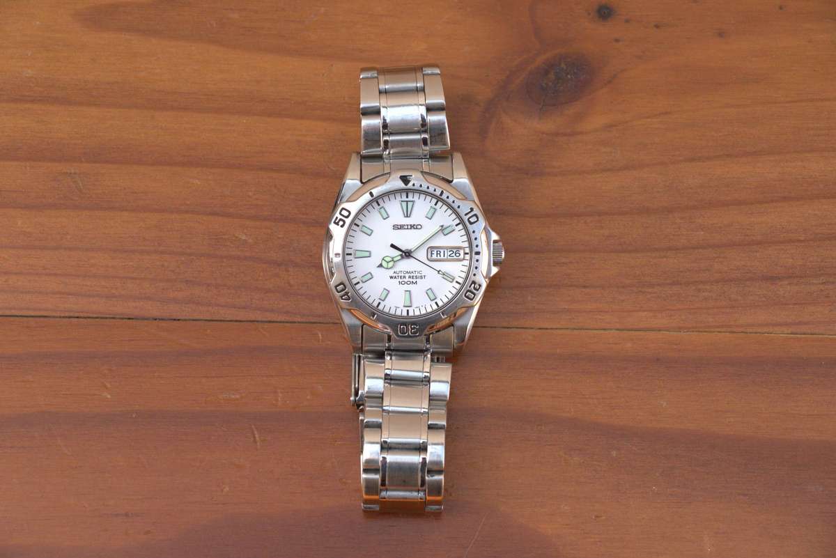 RARE AUTOMATIC SEIKO 'WHITE DIVER' VINTAGE WATCH - REF. 7S26-0180