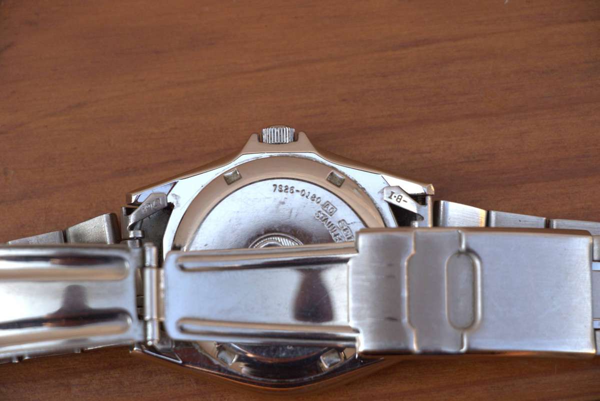 RARE AUTOMATIC SEIKO 'WHITE DIVER' VINTAGE WATCH - REF. 7S26-0180