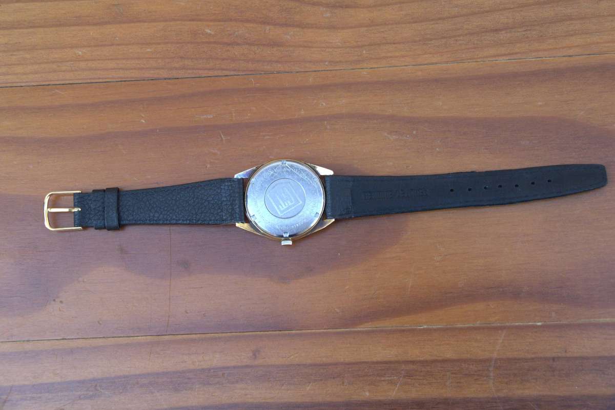 VINTAGE ROTARY GT WATCH - RARE LINEN DIAL