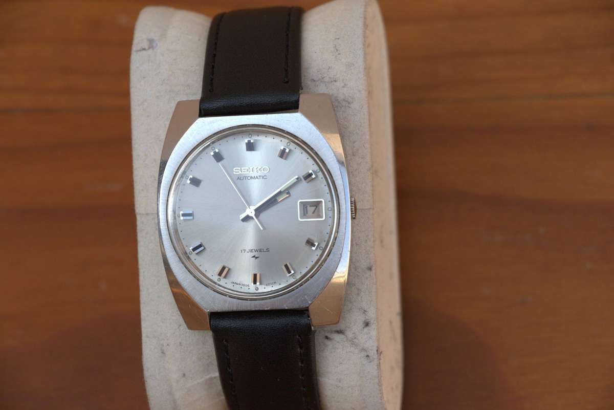 RARE VINTAGE 1972 SEIKO AUTOMATIC WATCH - REF. 7005-8160-P