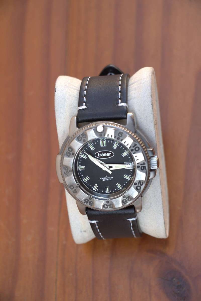 TRASER TITANIUM 'NIGHT READING' WATCH - SWISS MADE