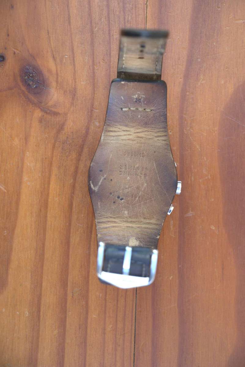 FOSSIL CHRONOGRAPH WATCH WITH ORIGINAL LEATHER STRAP